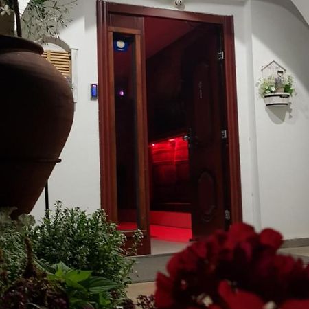 לימסול Mylos Court Apartments מראה חיצוני תמונה