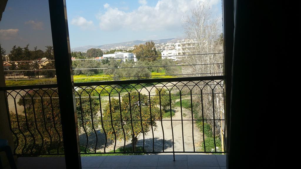 לימסול Mylos Court Apartments מראה חיצוני תמונה